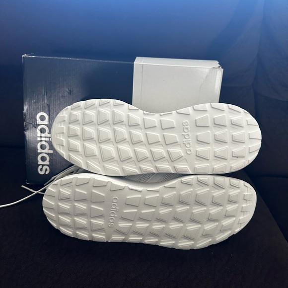 Adidas Shoes - Picture 4 of 5